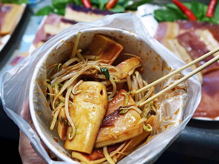 Ginger and Soy Fish Noodles  